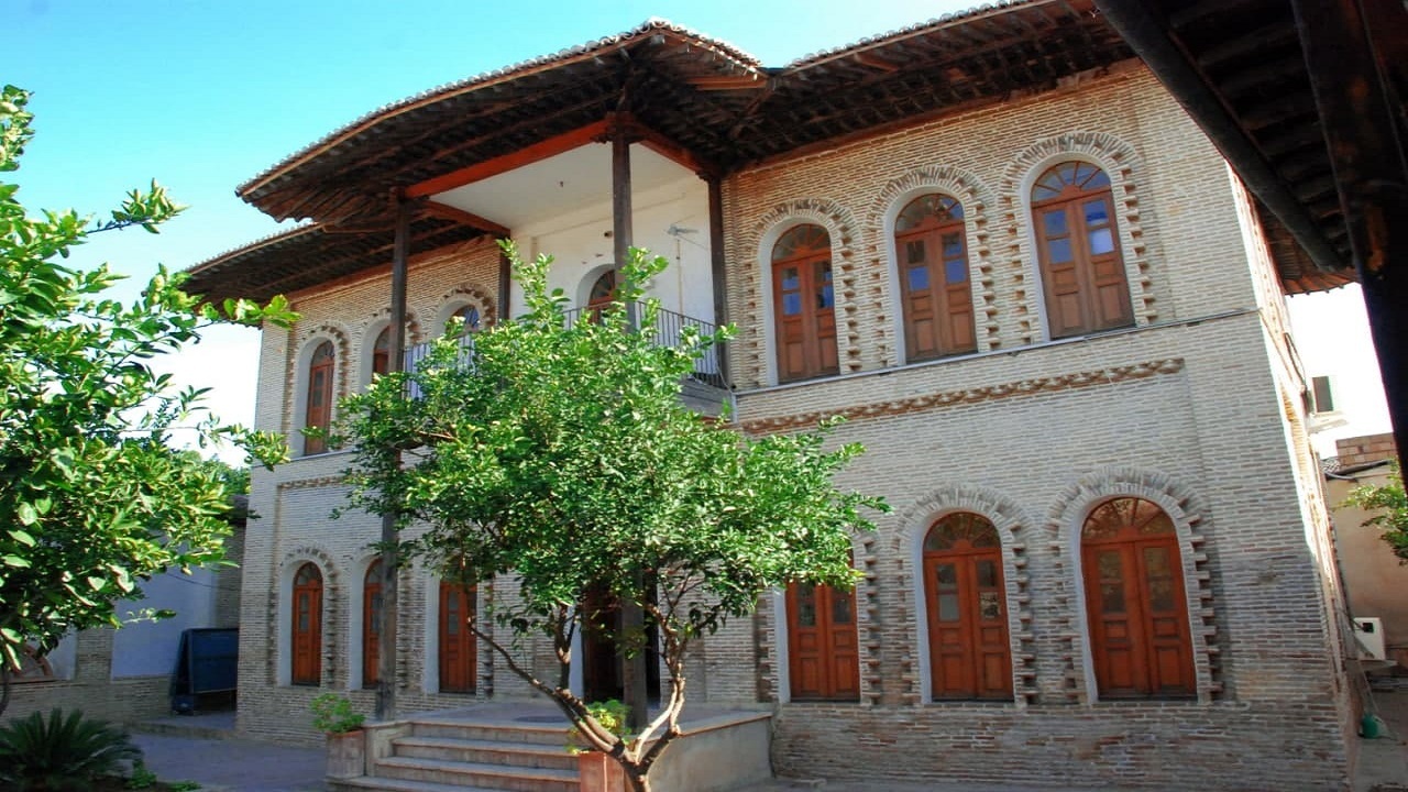پایان مرمت دوره‌ای دو بنای تاریخی  گلستان در هفته دولت