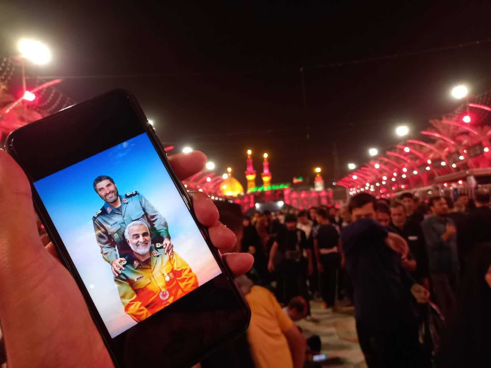 تصویری از سردار سلیمانی در بین الحرمین