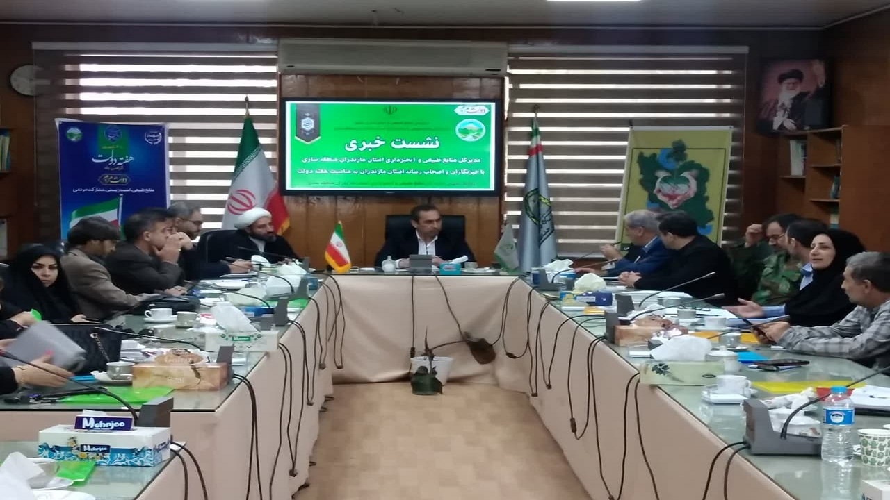 نهال کاری در سواحل آزاد شده مازندران