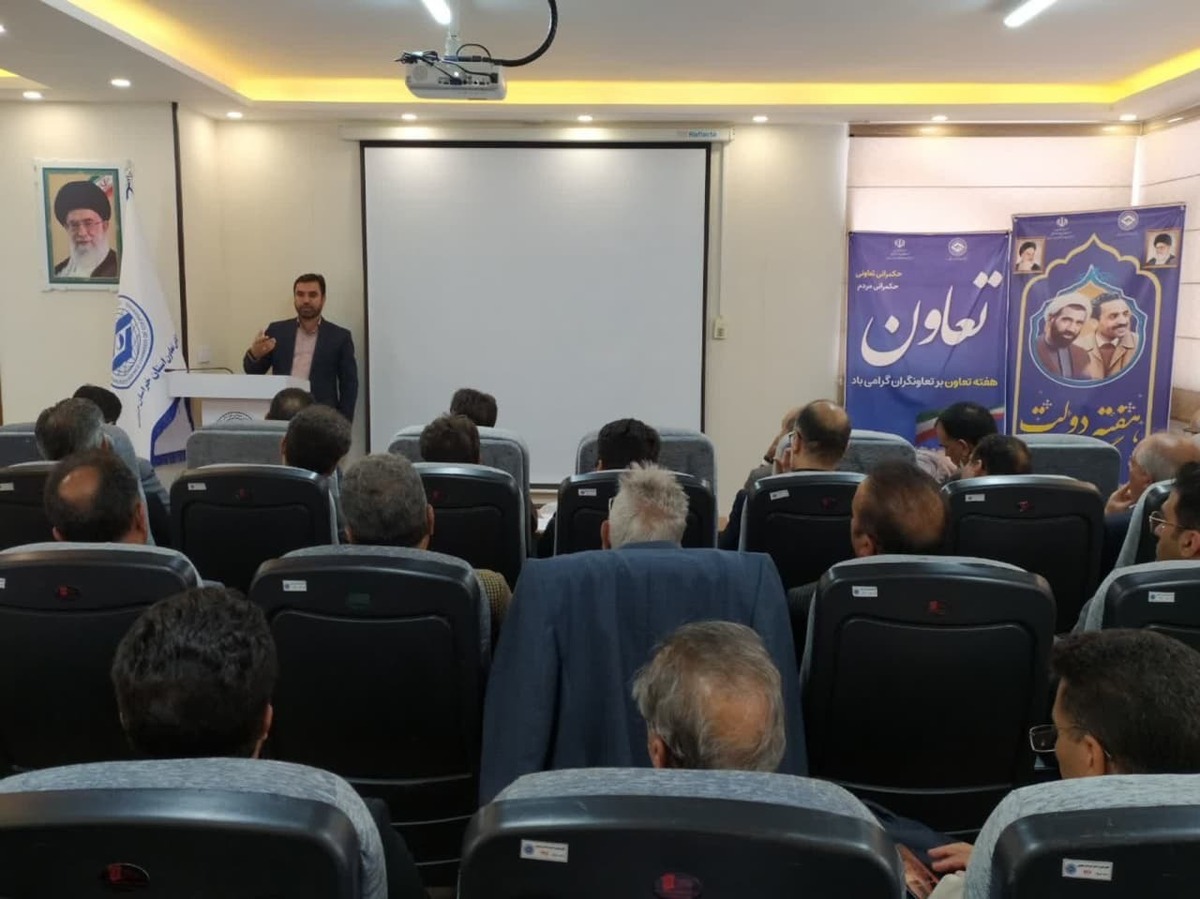 دولت در آستانه تصمیم‌گیری برای دو بانک خصوصی است