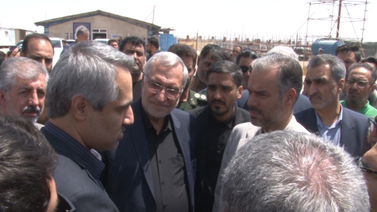 بازدید وزیر بهداشت از بیمارستان ۱۶۰ تختخوابی مرودشت + فیلم