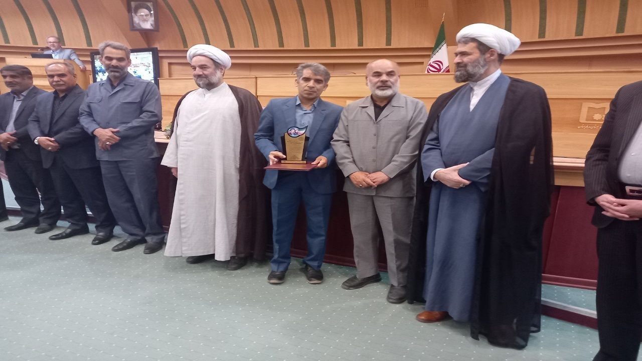 تقدیر از اداره کل شیلات سیستان و بلوچستان (آبهای داخلی) بعنوان  دستگاه برتر در جشنواره شهید رجایی