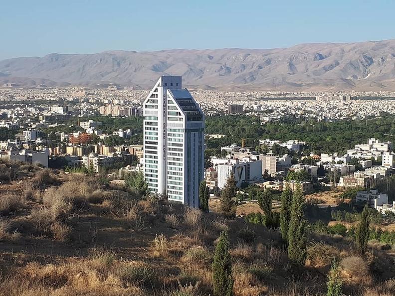 حل مشکلات بانکی هتل چمران شیراز با ورود دستگاه قضا