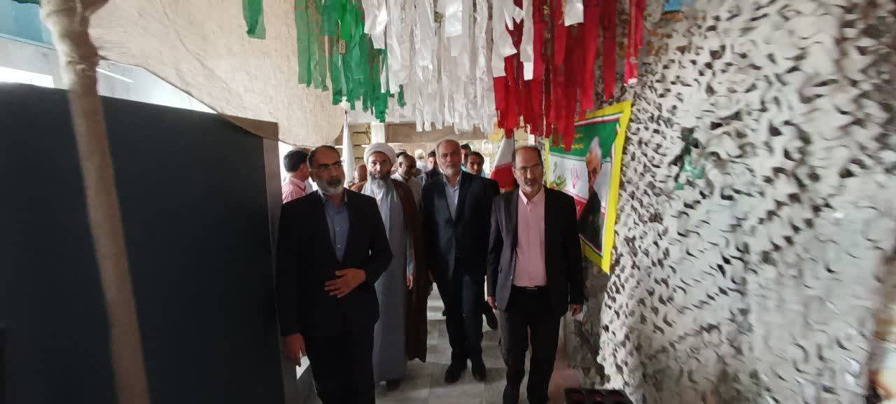 نمایشگاه دفاع مقدس در قشم