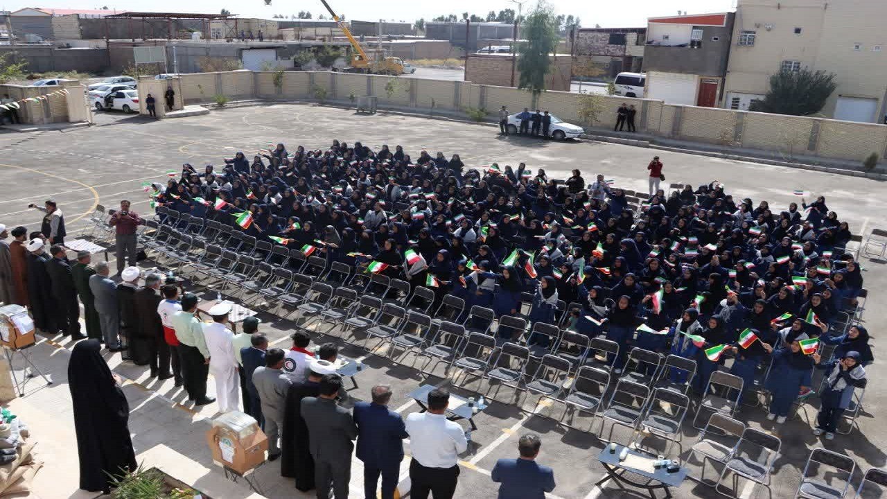 ۷۵ هزار دانش‌آموز سیرجانی راهی مدرسه شدند