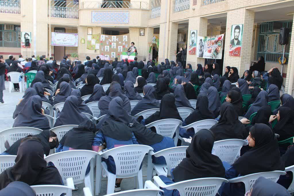 بازگشایی مدارس در لارستان