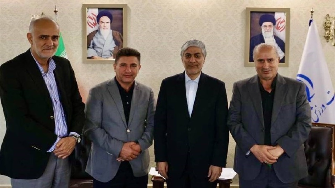 هاشمی: نظر ما حمایت صد درصدی از تصمیمات فدراسیون فوتبال است