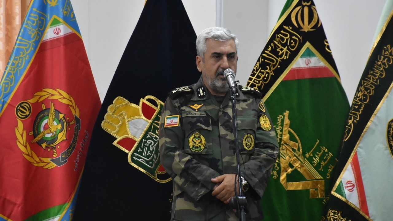 دفاع مقدس نشان داد که نیروی ایمان می‌تواند بر عِده و عُده دشمن غلبه نماید