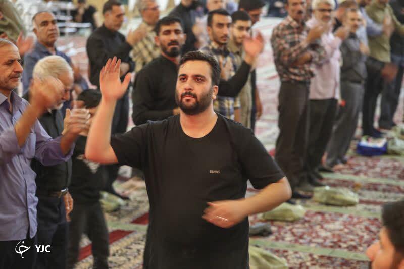مراسم سوگواری شب شهادت امام حسن عسکری (ع) در حرم شاهچراغ (ع) + تصاویر