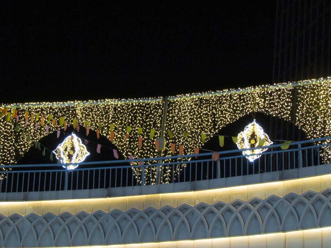 حال و هوای تهران در شب میلاد حضرت محمد(ص) و امام جعفر صادق(ع)