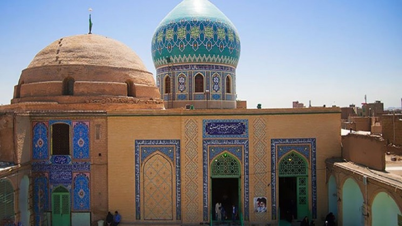برپایی مراسم جشن و شادی در ۳۰ بقعه متبرکه استان قم