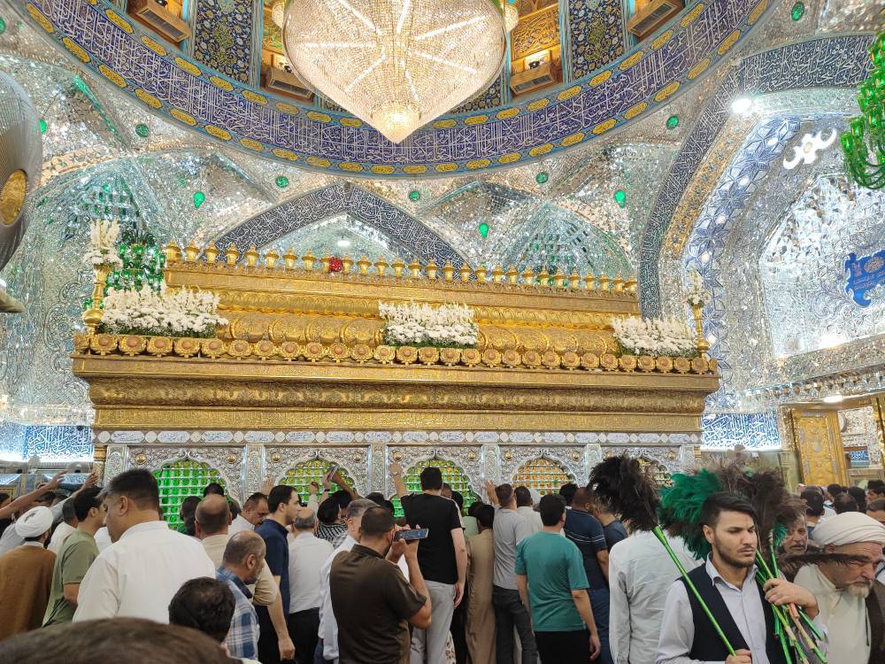 حضور پرشور زائران