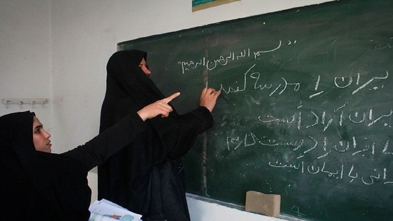 درخشش سوادآموزان چهارمحالی در مسابقات پرسش مهر