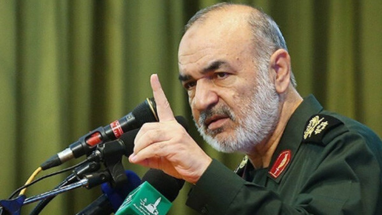 ارا‌ده کرده‌ایم دشمن را بشکنیم‌/ جلوی توطئه‌ها را خواهیم گرفت
