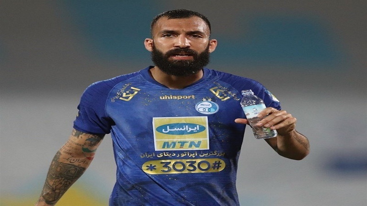 استقلالی‌ها خواستار کاهش رقم قرارداد روزبه چشمی شدند