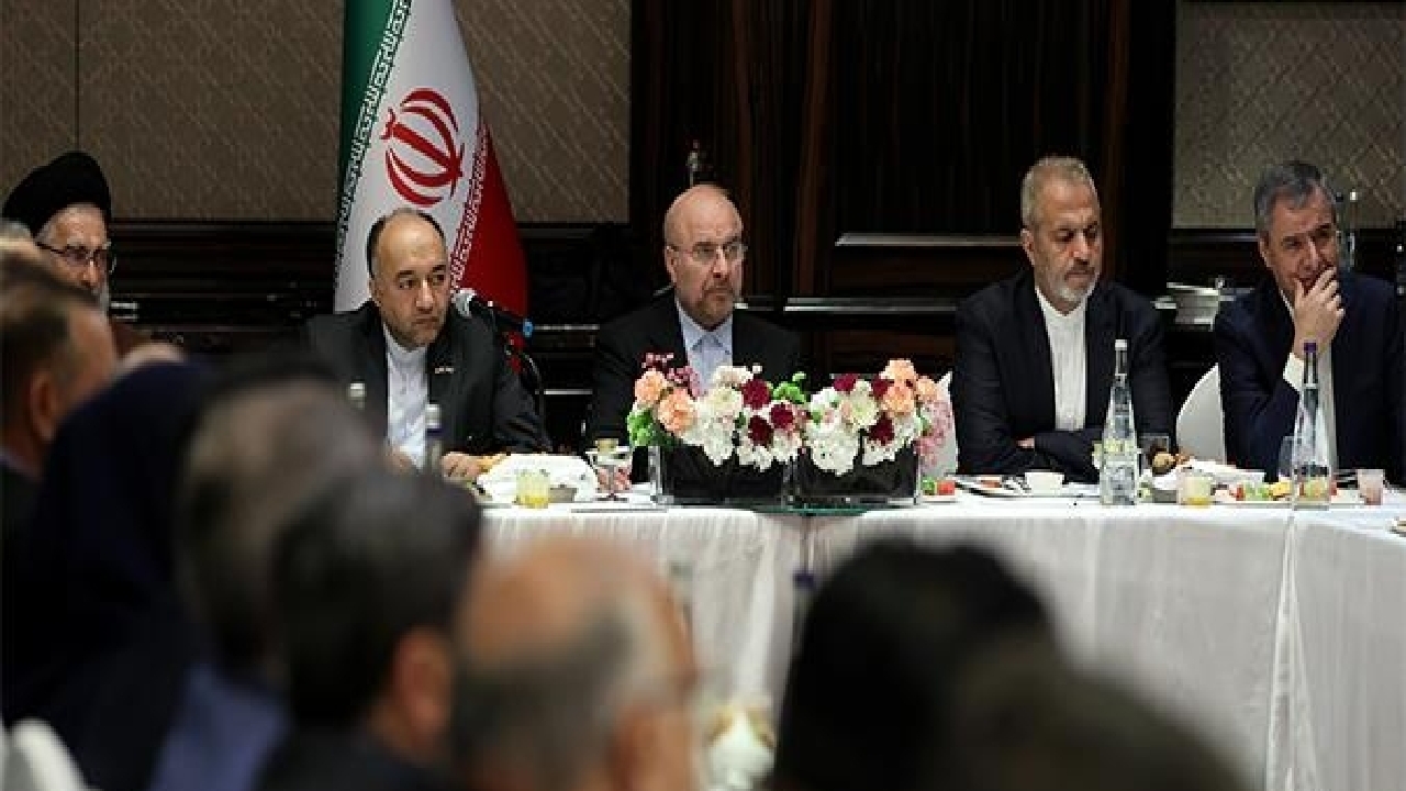 درکنار پیگیری رفع تحریم باید خنثی‌سازی تحریم هم پیگیری شود