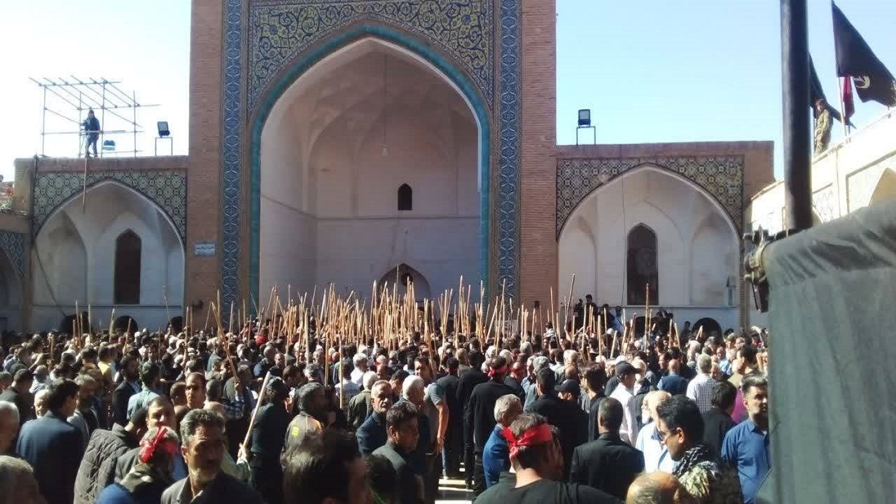 برگزاری مراسم سنتی مذهبی قالیشویان در مشهد اردهال از لنز دوربین شهروند خبرنگار