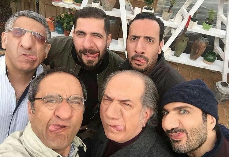 آتیلا پسیانی همراه هنرمندان