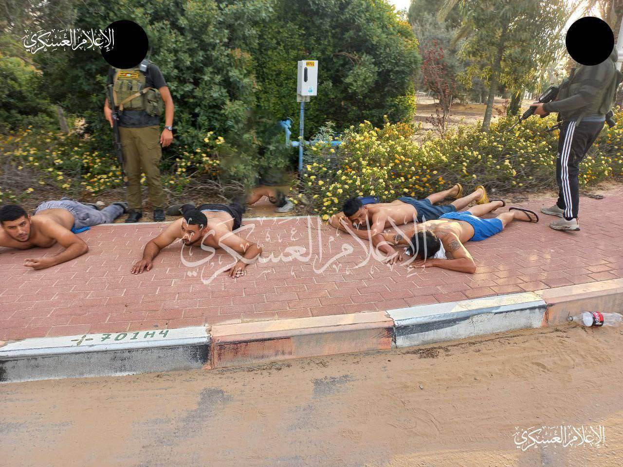 صهیونیست ها در اسارت فلسطینیان