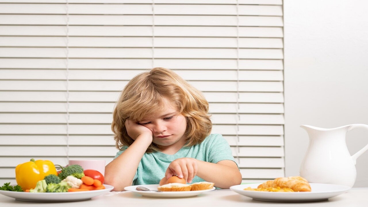 با کودک بدغذا چه کنیم؟