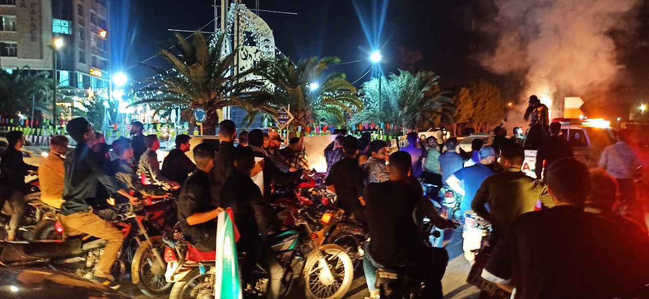 شادی آبادانی ها برای پیروزی مردم فلسطین 1