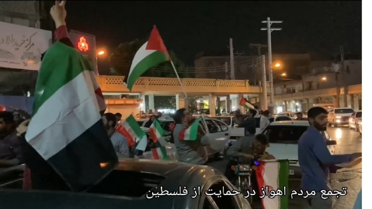 تجمع مردم اهواز به شکرانه پیروزی نیرو‌های مقاومت فلسطین+‌فیلم