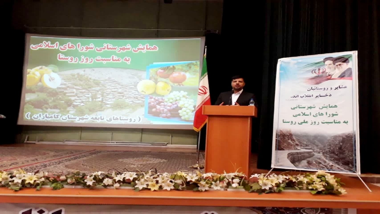 شورا‌ها سکوی تبیین در امر انتخابات هستند