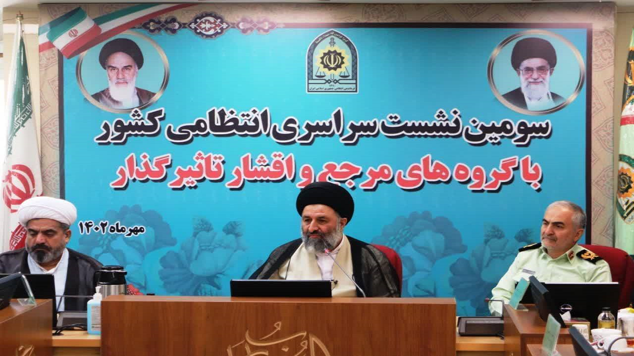 مشارکت مردم در تمامی صحنه‌ها تعیین کننده است
