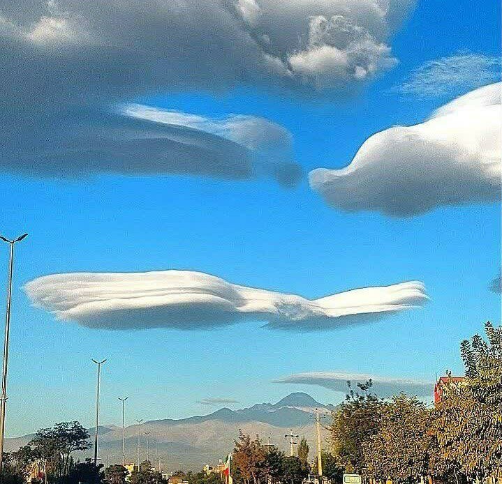 وزش باد شدید اردبیل را در می‌نوردد