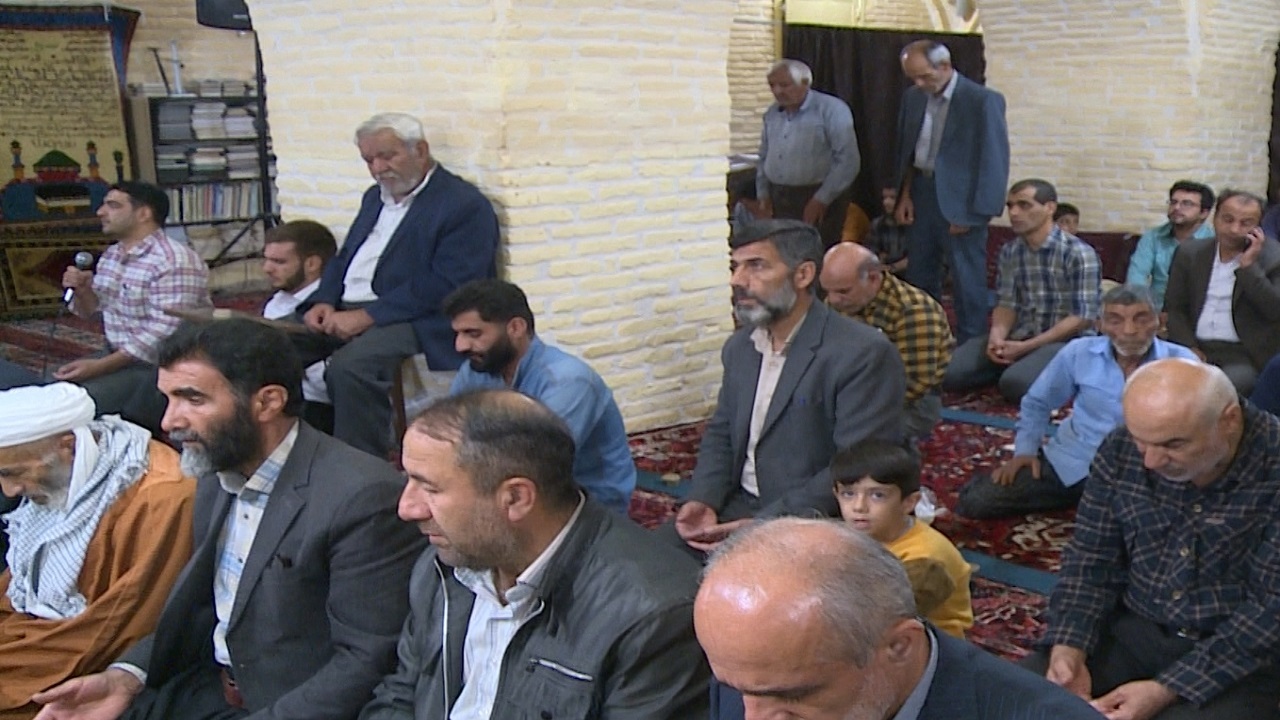 مسجد جامع فارسان پایگاهی برای تربیت نسل جوان + فیلم