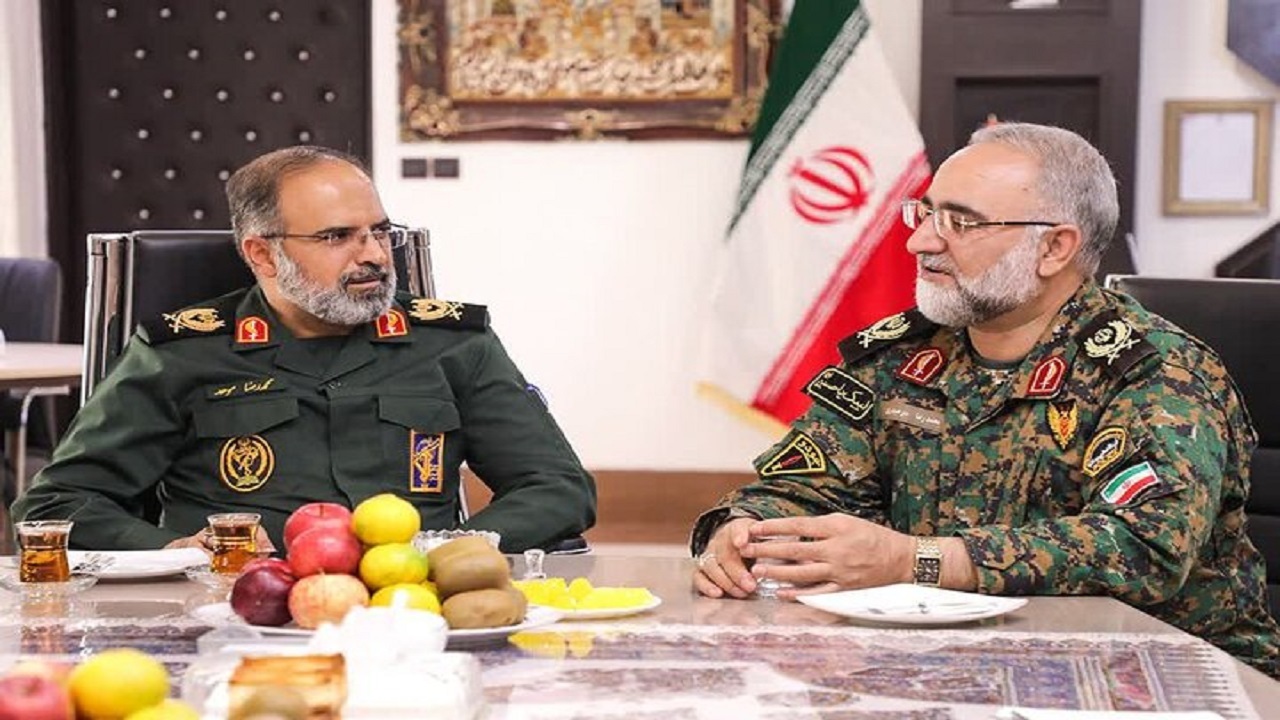سپاه و بسیج یار و یاور نیروی انتظامی قم است
