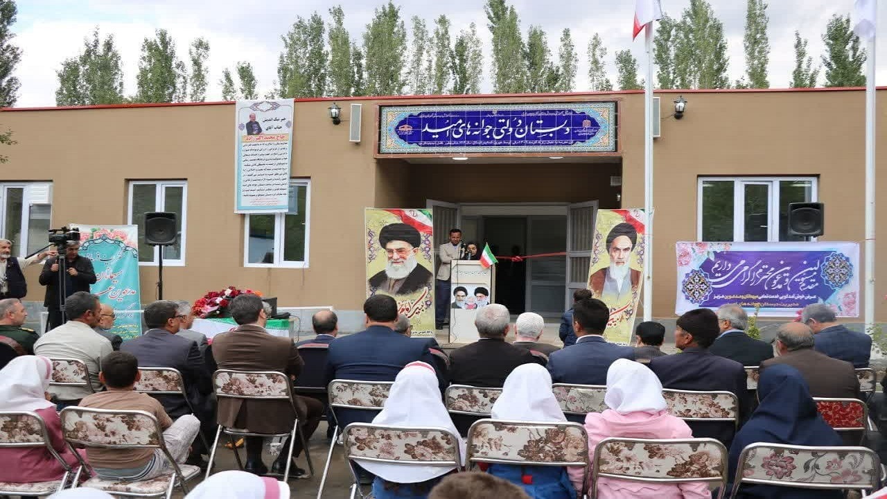 افتتاح ۲ مدرسه خیرساز  در خوی