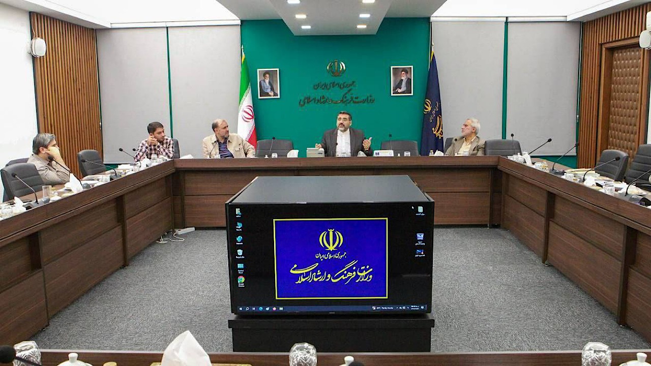 بزرگداشت تاریخ‌نگاران انقلاب اسلامی از رویداد‌های مهم جایزه اندرزگو است