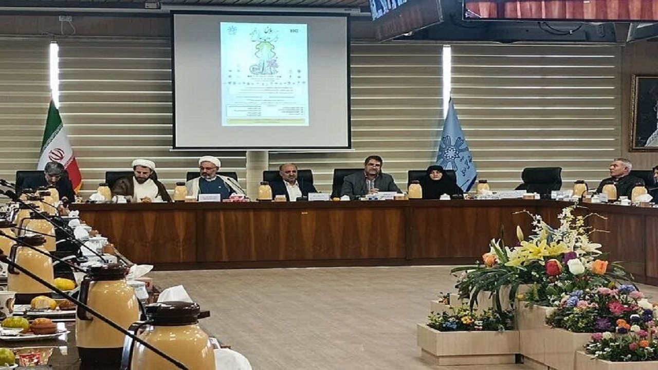انقلاب اسلامی باعث اعتلای بانوان شده است