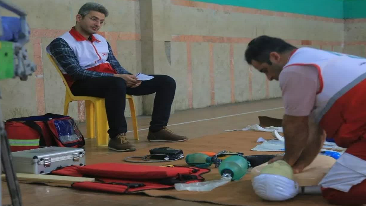 ارتقای درجه ۵۴ نجاتگر هلال احمر