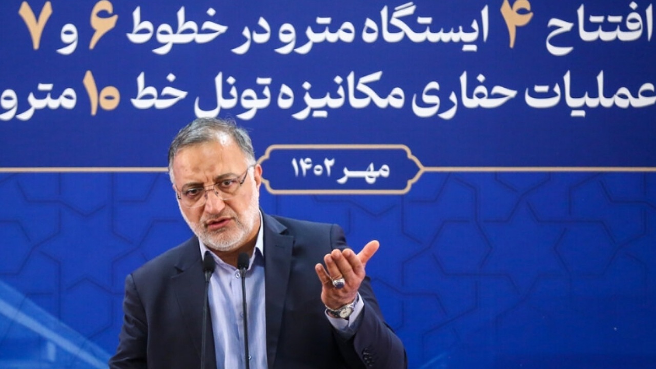 زاکانی: پنج هزار جایگاه شارژ خودرو برقی تا پایان ۱۴۰۳ در تهران نصب می‌شود