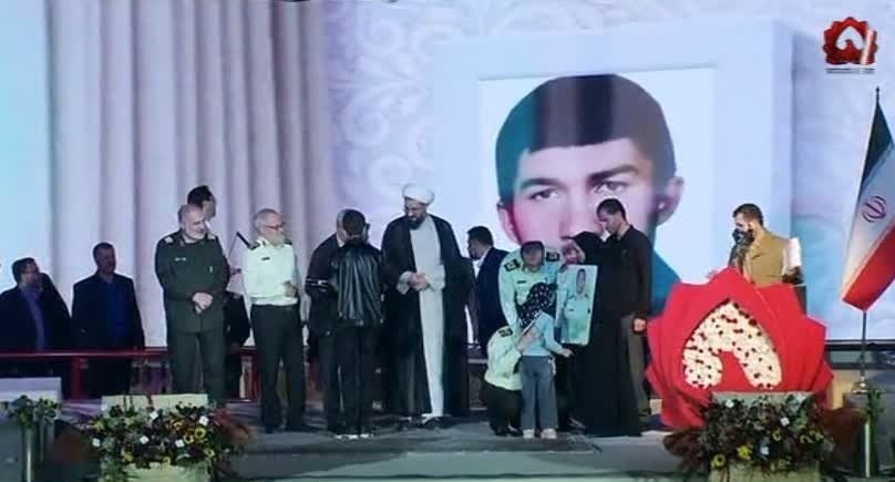 ادای احترام سردار رادان به مادران شهدا 
