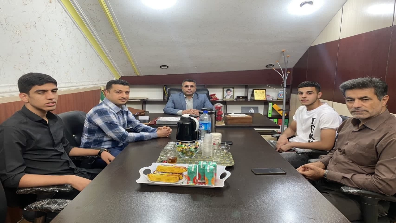 تجلیل از مدال آوران مسابقات کاراته قهرمانی کشور