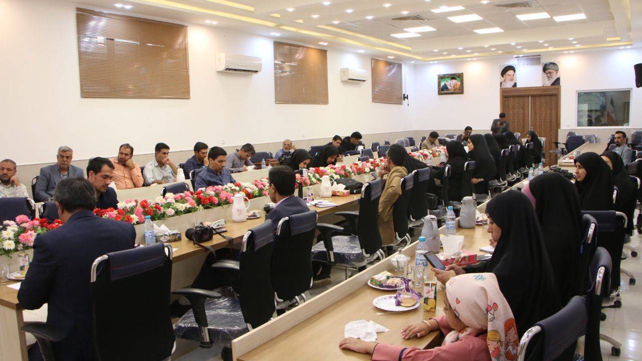 نشست هم اندیشی مسئولان قضایی استان کرمان با اصحاب رسانه برگزار شد