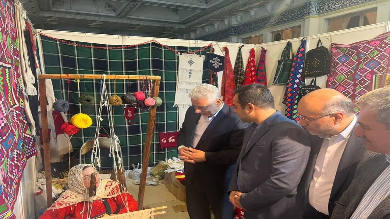 حضور گیلانی‌ها در نمایشگاه روستا آباد با ۱۵ غرفه 