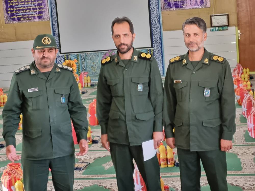 ۱۷۰بسته غذایی به ارزش یک میلیادچهارصدمیلیون ریال بین نیازمندان شهرستان زرند توزیع شد.
