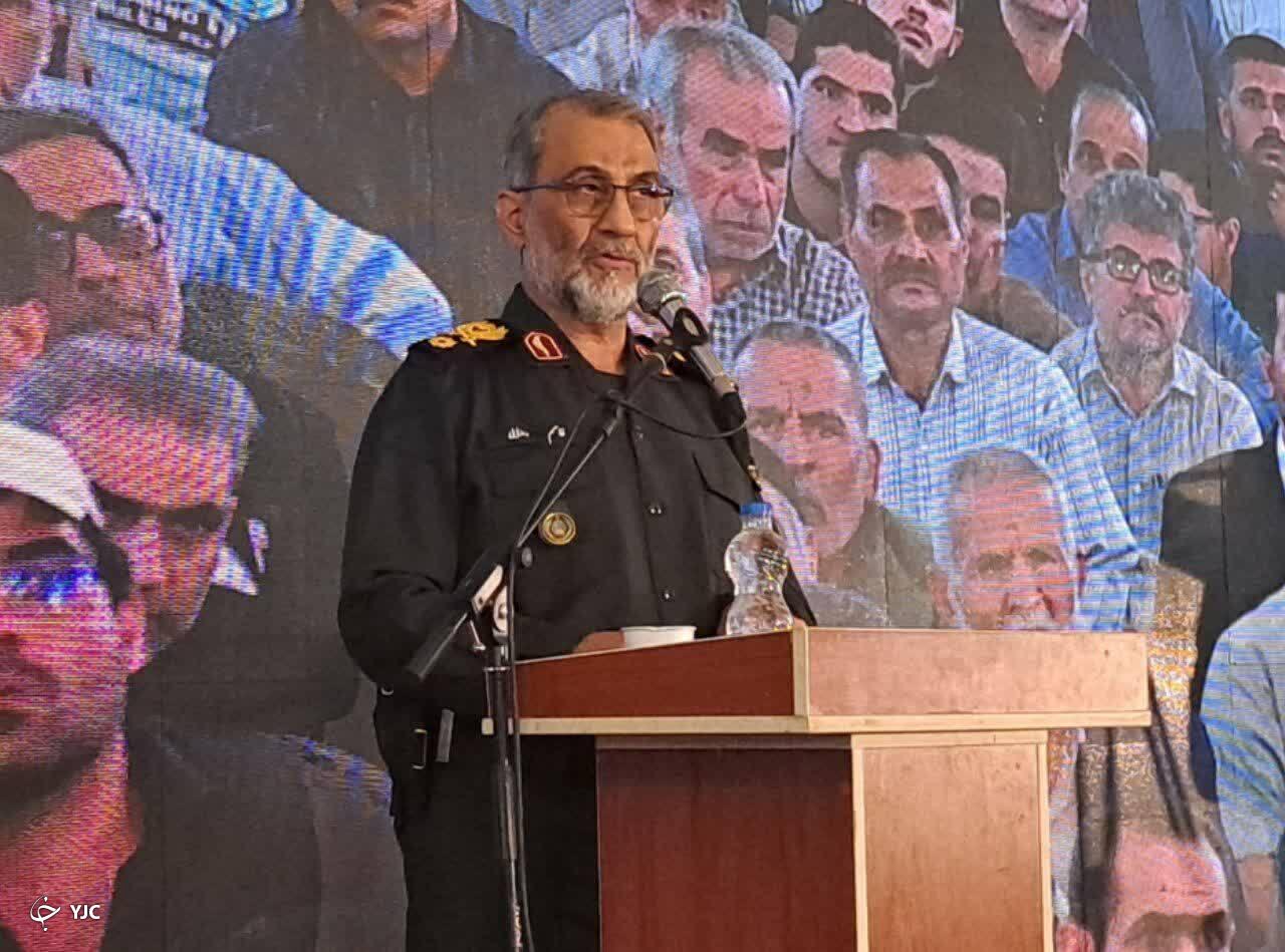 هدف دشمن در جنگ نرم،  روح پاک جوانان و باور‌های دینی است
