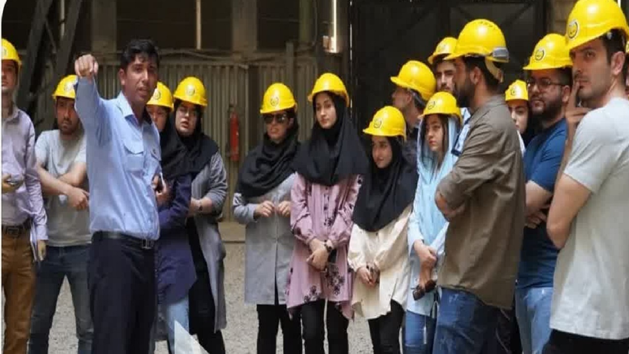 بازدید بیش از دو هزار و  ۴۰۰ نفر از نیروگاه شهید رجایی قزوین