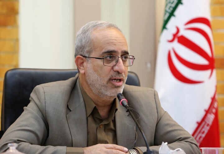 ساختمان شرکت فرش استان کرمان باید به بخش خصوصی واگذار شود