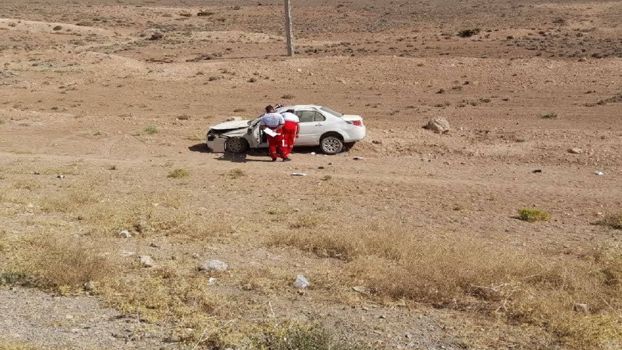بی احتیاطی راننده باعث مصدومیت ۲ نفر شد