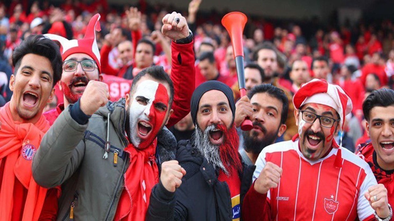 ویروس هواداری افراطی چگونه زندگی نوجوانان را درگیر می‌کند؟