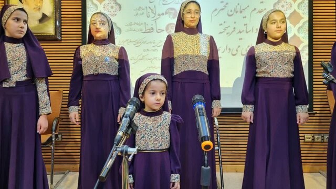 برگزاری آیین بزرگداشت مولانا و حافظ شیرازی در کرمانشاه