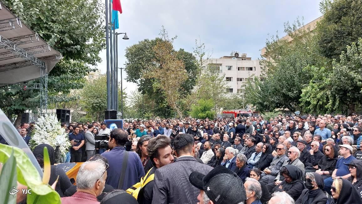 تشییع پیکر آتیلا پسیانی