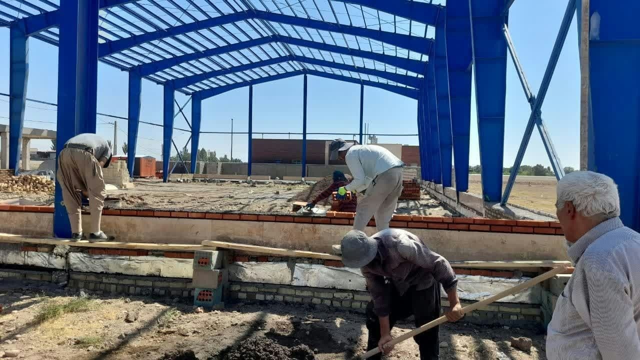 پیشرفت ۳۰ درصدی مرحله دوم احداث سالن ورزشی مشعلدار