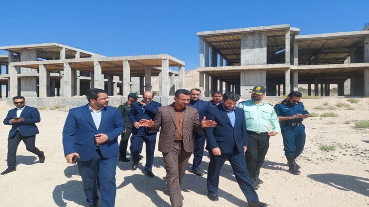 ساخت مجتمع اداری گراش پیگیری می شود